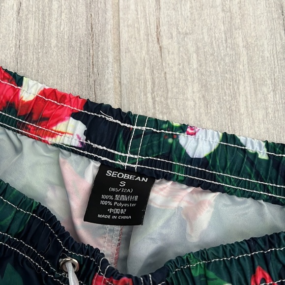 Seobean swim shorts, size S - Picture 3 of 3